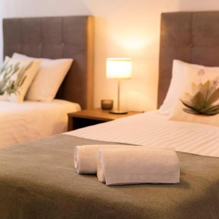 Entrevillas Alojamento Local, Apartamento T2 อาร์กอสเดวัลเดเวซ ภายนอก รูปภาพ