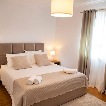 Entrevillas Alojamento Local, Apartamento T2 อาร์กอสเดวัลเดเวซ ภายนอก รูปภาพ